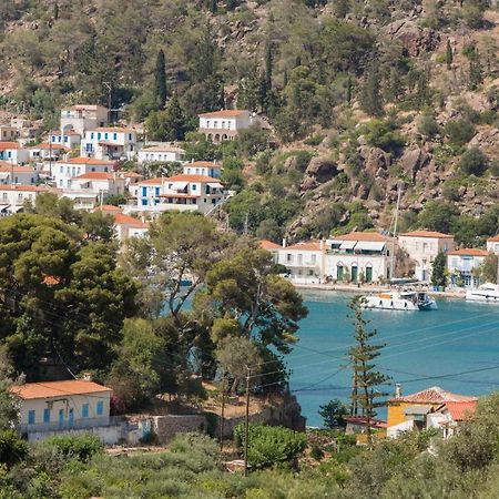 Agiazi Poros Summer House Galatás المظهر الخارجي الصورة
