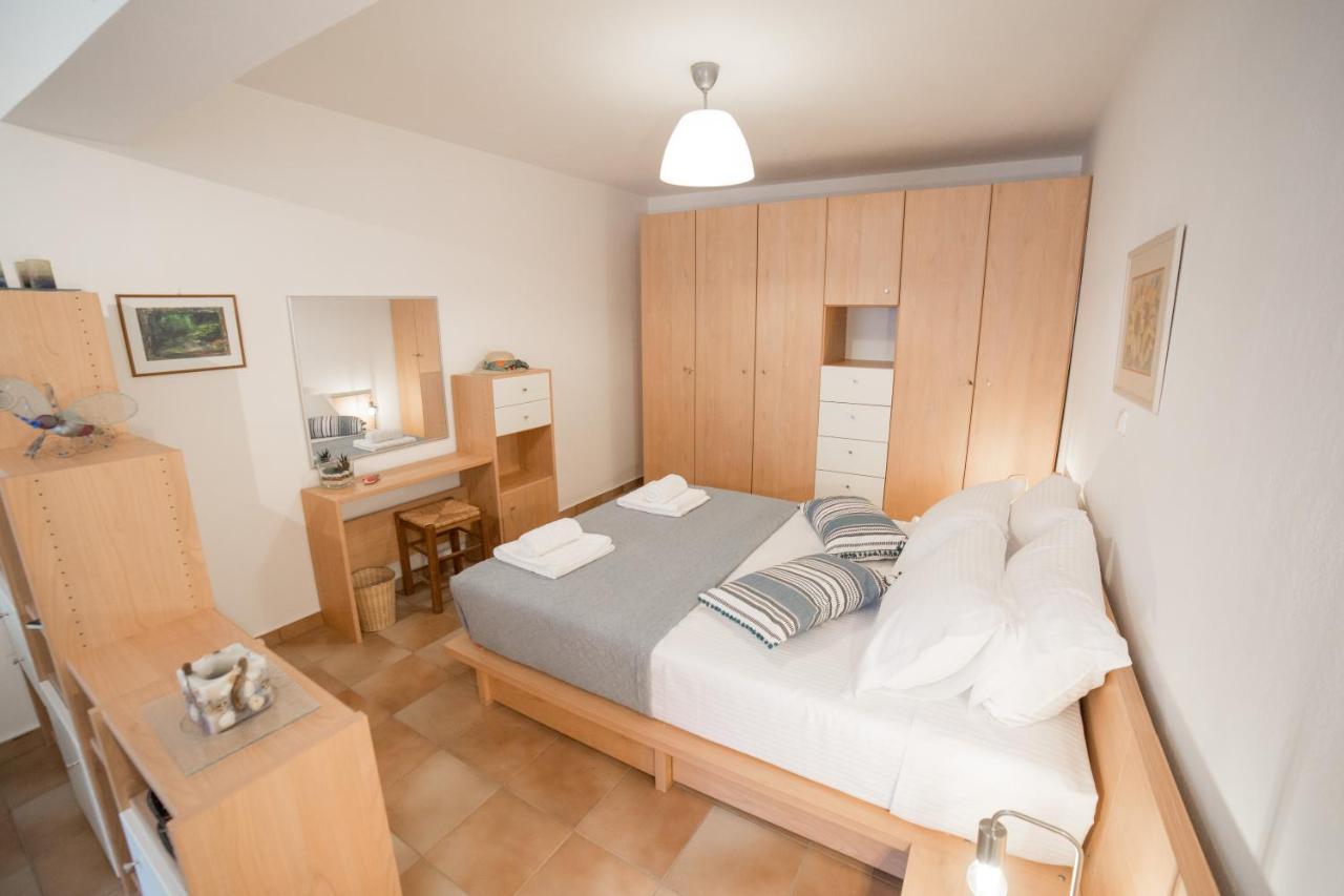 Agiazi Poros Summer House Galatás المظهر الخارجي الصورة