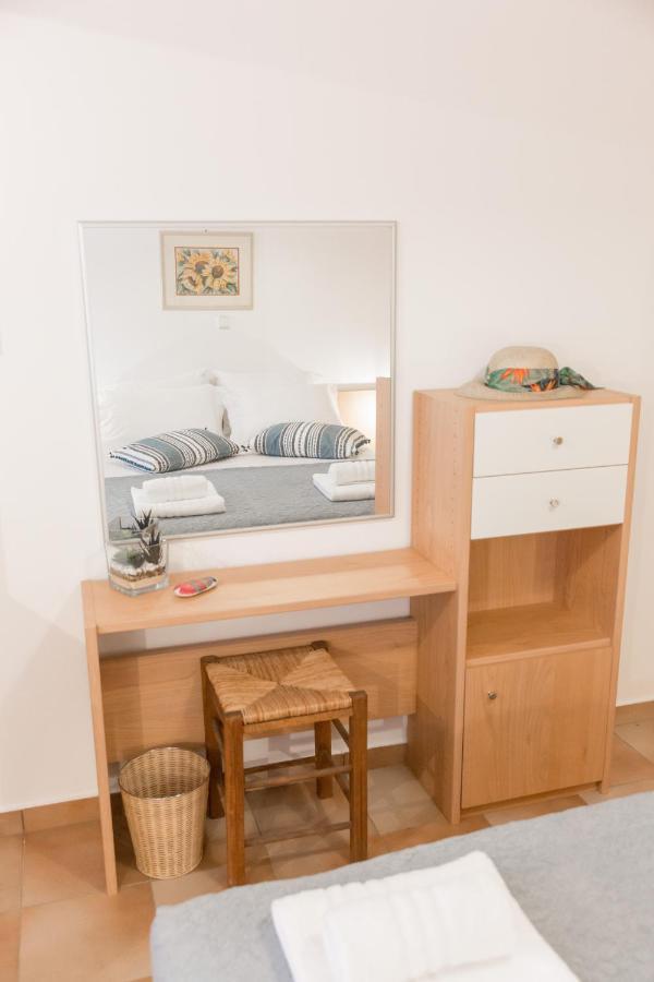 Agiazi Poros Summer House Galatás المظهر الخارجي الصورة